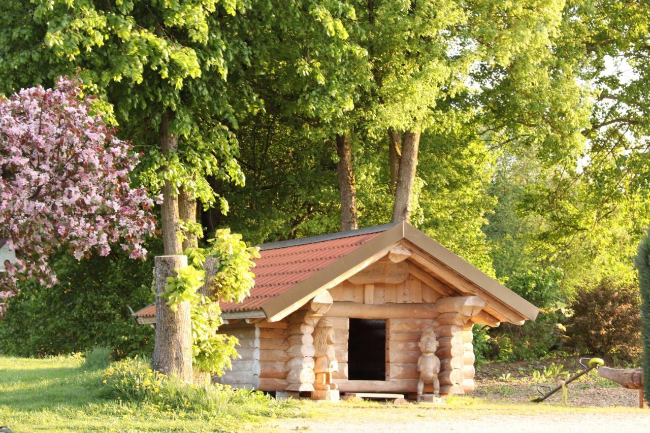 Heumanns Blockhaeuser Am Wald Ξενοδοχείο Pottenstein Εξωτερικό φωτογραφία